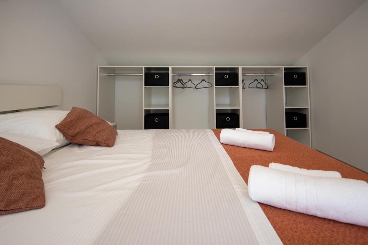 Lumaja Luxury Apartman Biograd na Moru Kültér fotó